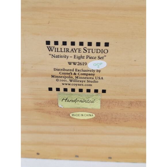 Williraye Studio Creche (only) For 8 pc Nativity- 15" with two birds / perch - Picture 6 of 6